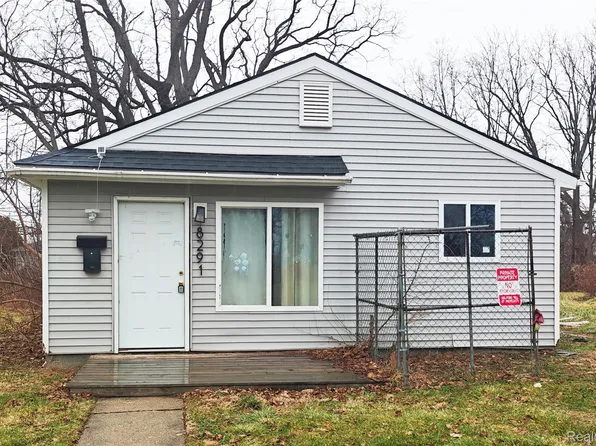 8291 Mettetal St, Detroit, MI 48228