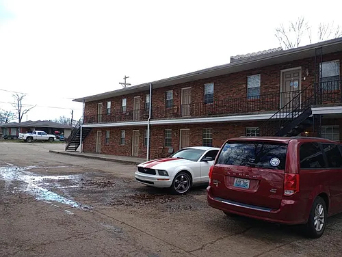 2345 Green River Rd Photo 1
