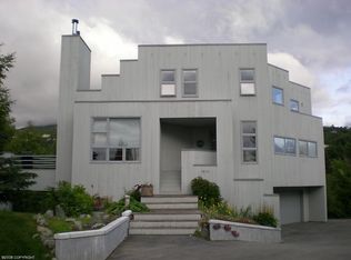 10101 Hampton Dr, Anchorage, AK 99507