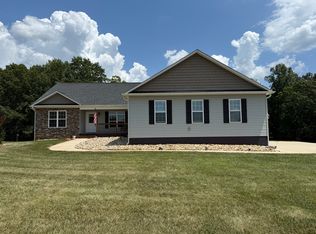 2108 Canaan Church Rd, Denton, NC 27239