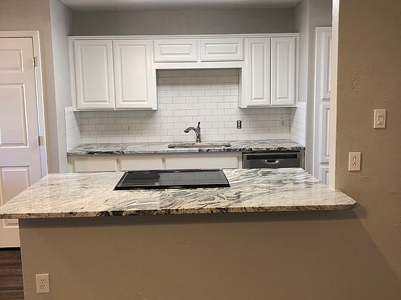 2nd image of 9908 Alemeda Ct