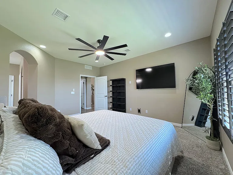 809 Angram Pl — Photo 12