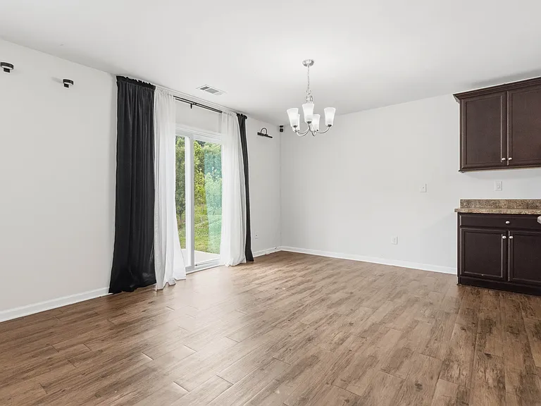 8705 Longnor St — Photo 30
