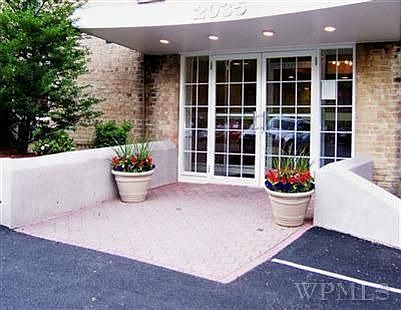 1st image of 2035 Central Park Ave #2A