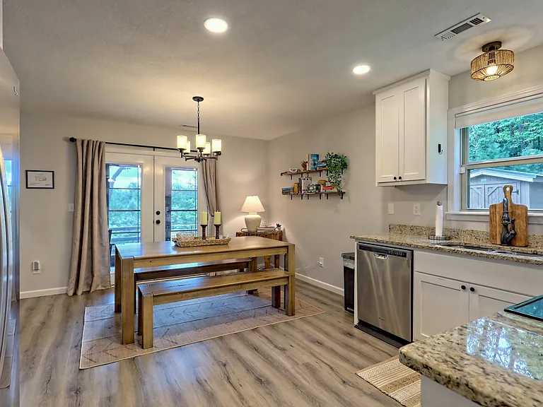 112 John English Dr — Photo 12
