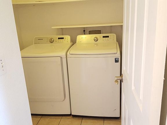 5th image of 3287 Jeanette Ct