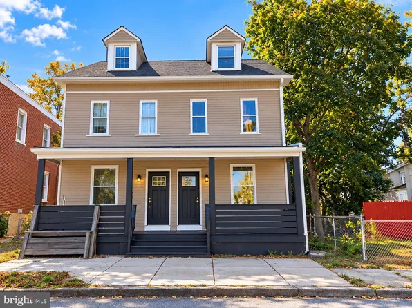 428 Chestnut St, Darby, PA 19023