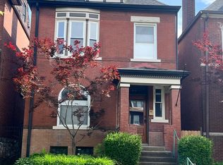3850 Hartford St, Saint Louis, MO 63116