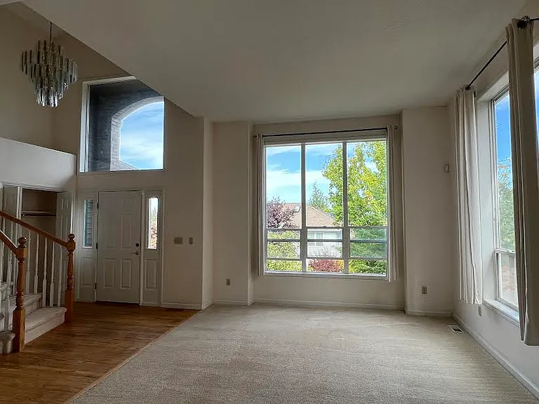 7673 SW Millerglen Dr — Photo 2
