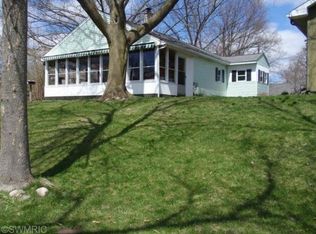 218 E Main St, Mendon, MI 49072
