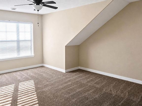4th image of 1676 Raven Dr #1676