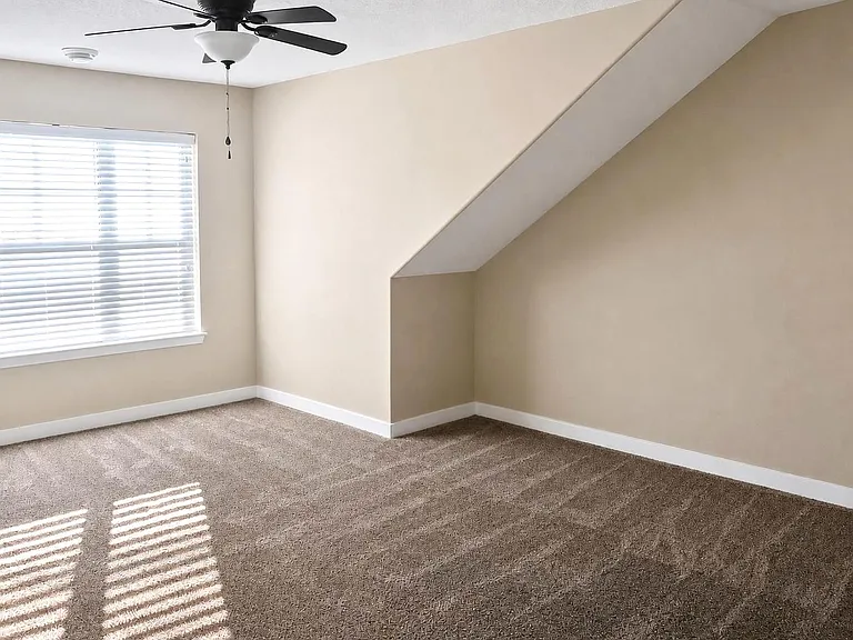 1676 Raven Dr #1676 — Photo 4