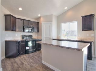 8890 S Red Delicious Way, Kuna, ID 83634