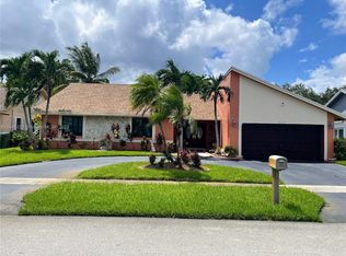 5201 NW 81st Ter, Lauderhill, FL 33351