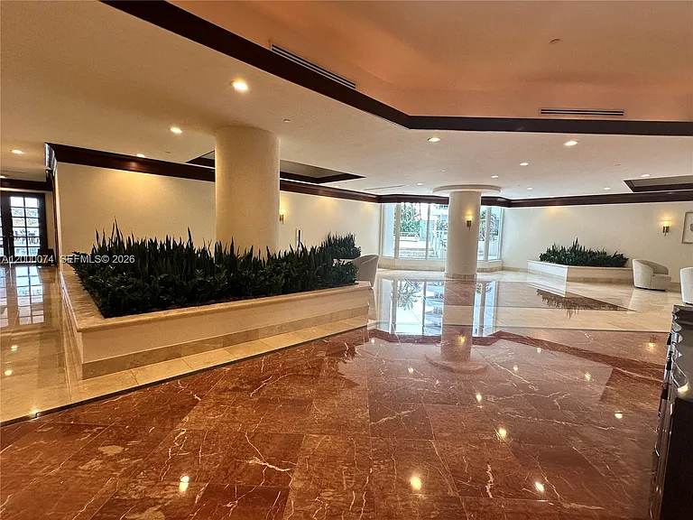 8925 Collins Ave #2J — Photo 38
