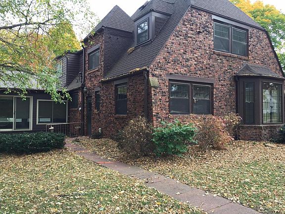 2nd image of 1001 E Corning St