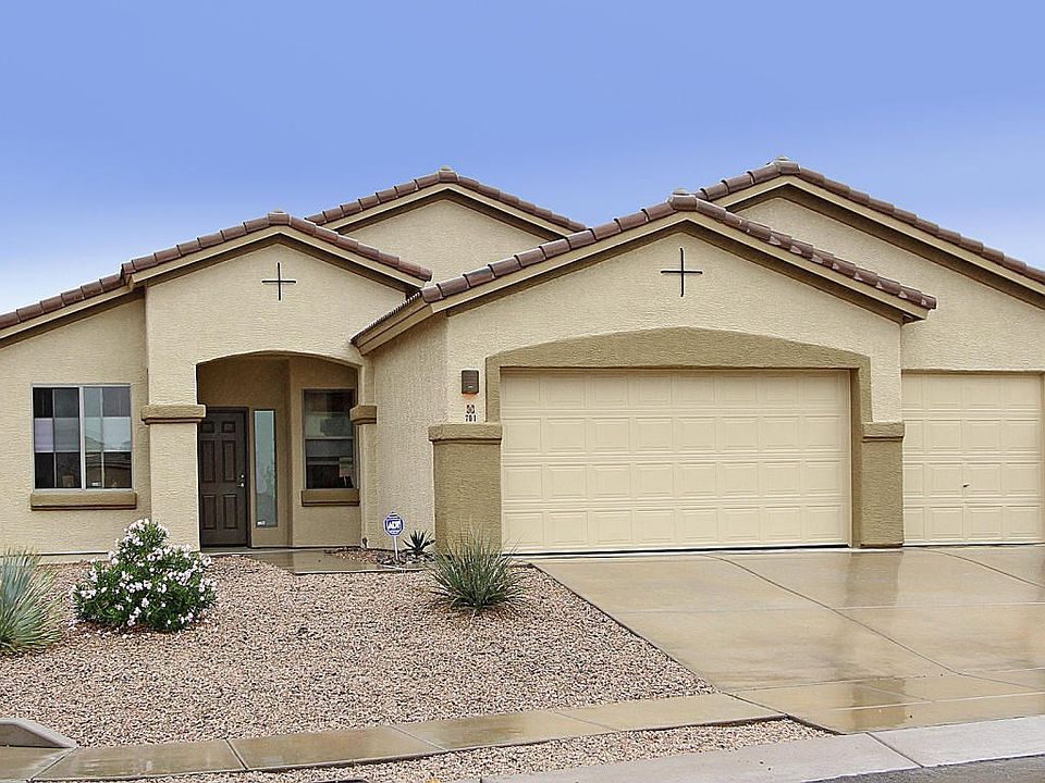 1st image of 701 E Blue Mesa Pl