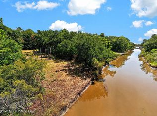 9229 Seacliff Blvd, Ocean Springs, MS 39564