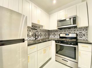 La Marquise, Los Angeles, CA 90020
