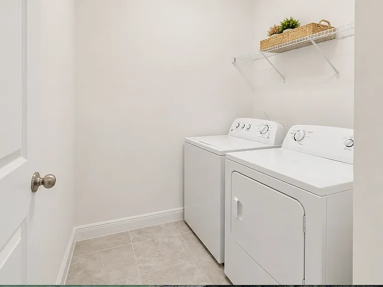 5055 Tibet Ct — Photo 8