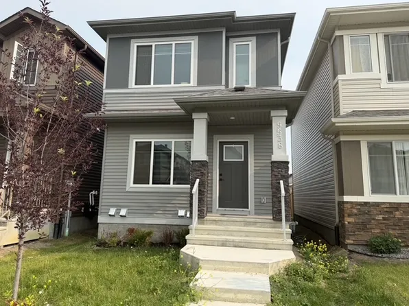 9538 Carson Bnd SW, Edmonton, AB T6W 5H6