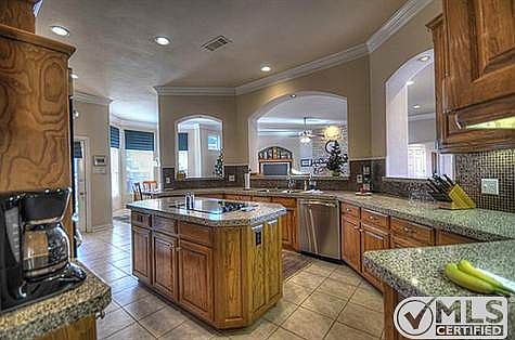 3rd image of 1502 Kingswood Ln