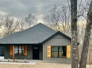 7 Ridgewell Ln, Bella Vista, AR 72715