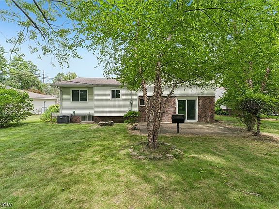 5th image of 644 Wellfleet Dr