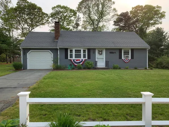 295 Old Bass River Rd, South Dennis, MA 02660