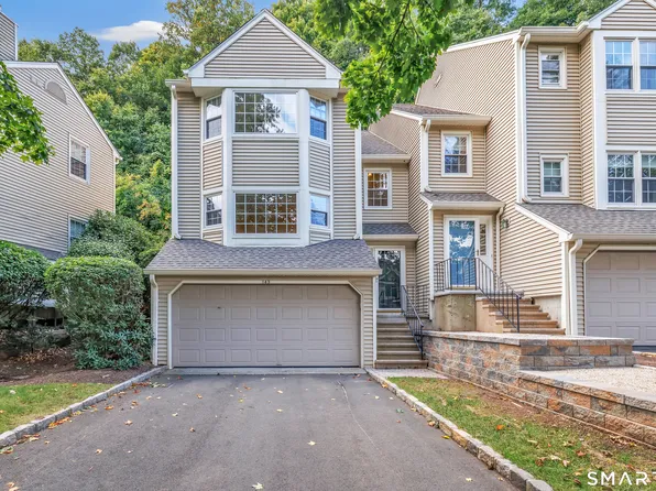 143 Governor Trumbull Way #143, Trumbull, CT 06611