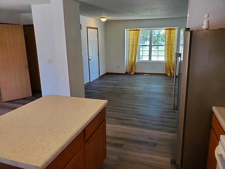 1223 SW Twin Gates Dr — Photo 7
