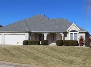 2337 W Camino Alto St, Springfield, MO 65810
