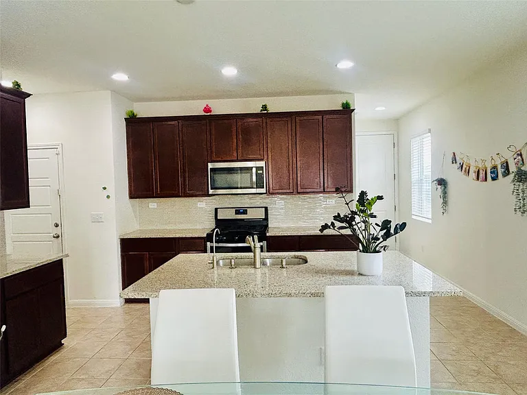 428 Gaida Loop — Photo 7