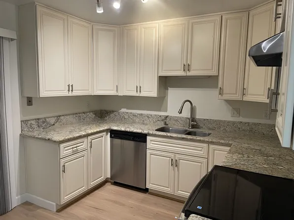 224 Roanoke Rd, El Cajon, CA 92020