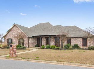 254 Links Dr, Alexandria, LA 71303