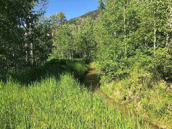 4th image of Aspen Way
