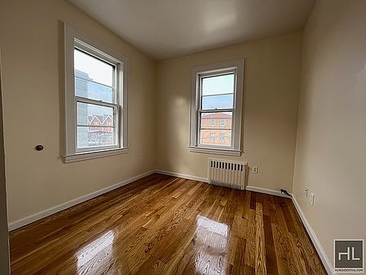 3rd image of 15-36 126th St #1