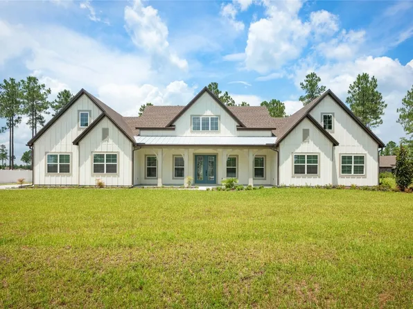 36199 Pitch Ln, Hilliard, FL 32046