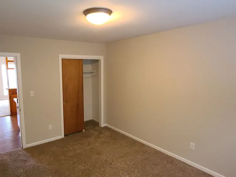 Green Springs Village Apartments - Birmingham, AL — Photo 17
