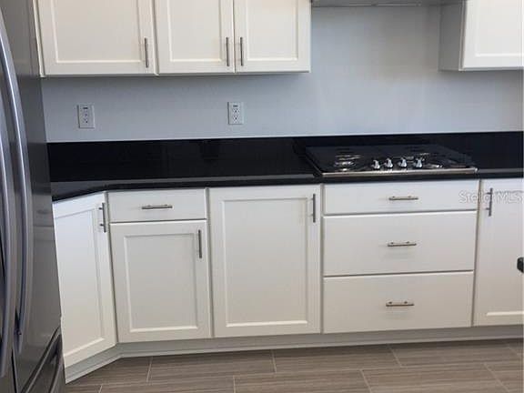 3rd image of 4575 Oak Park Dr