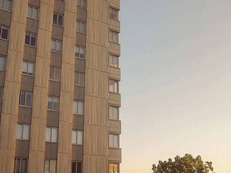 Park Tower Apartments — Photo 51