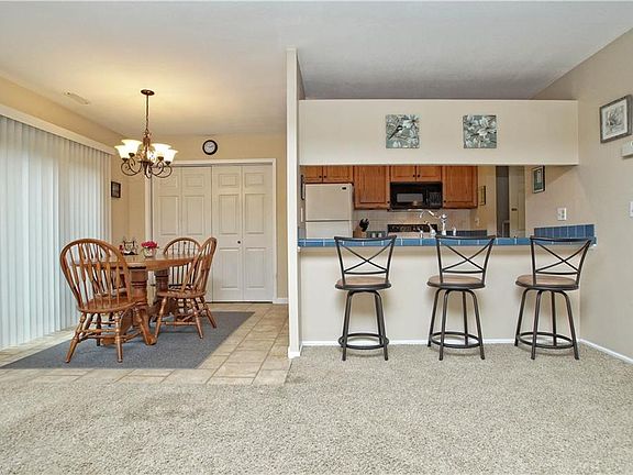 5th image of 8080 Harbor Creek Dr APT 501