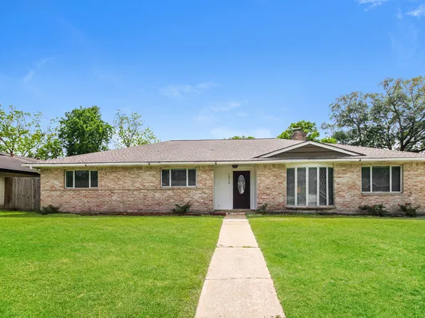 16918 Townes Rd, Friendswood, TX 77546