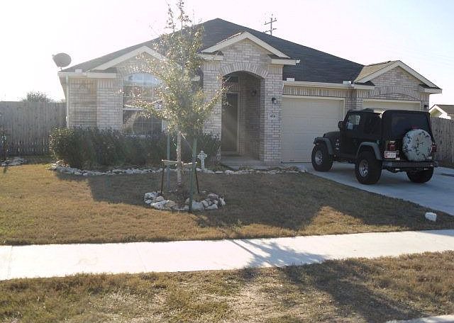 1st image of 456 Roadrunner Ave