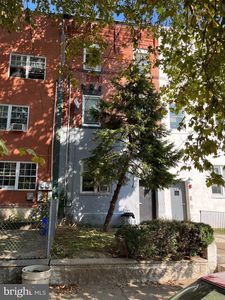 623 N 32nd St, Philadelphia, PA, 19104