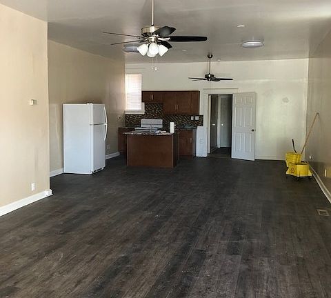 2nd image of 5365 Arsenal St #1F