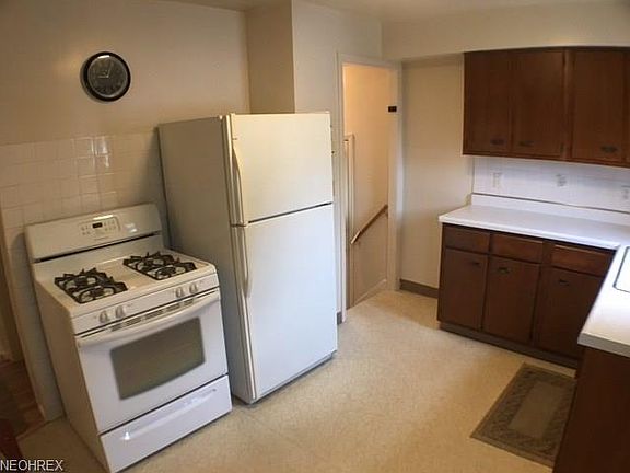 5th image of 13305 Harold Ave