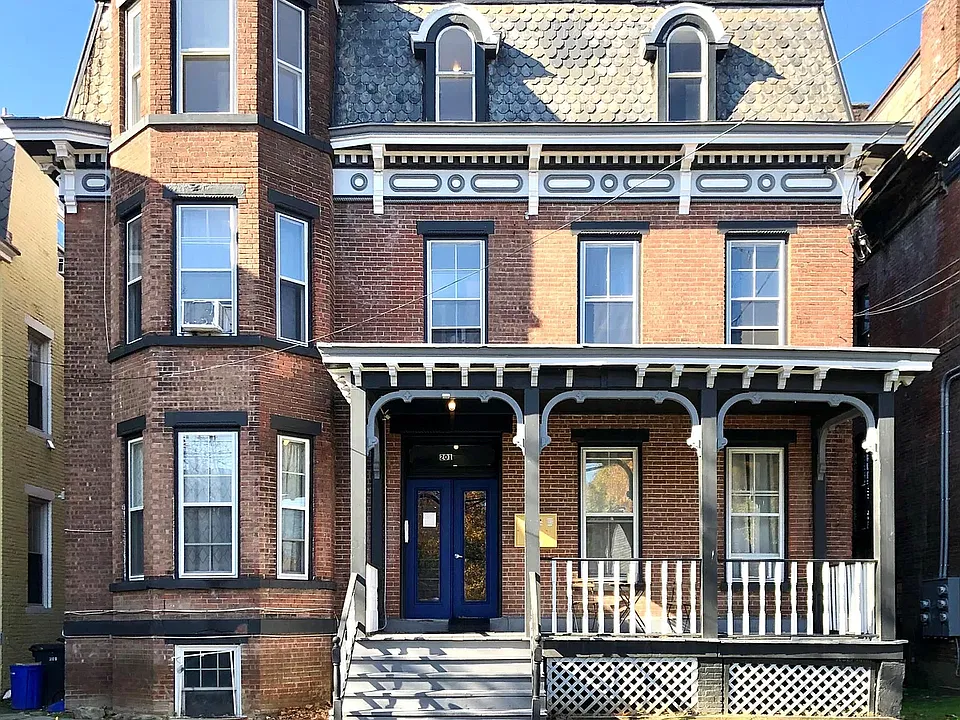 201 Liberty St