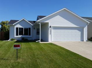 3806 Village Green Dr, Moorhead, MN 56560