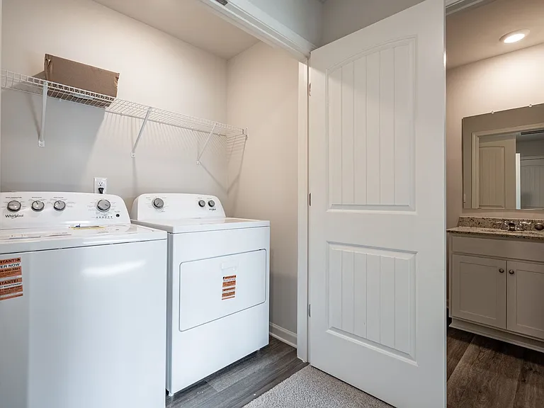 1005 N 2nd Ave NW #1 — Photo 19